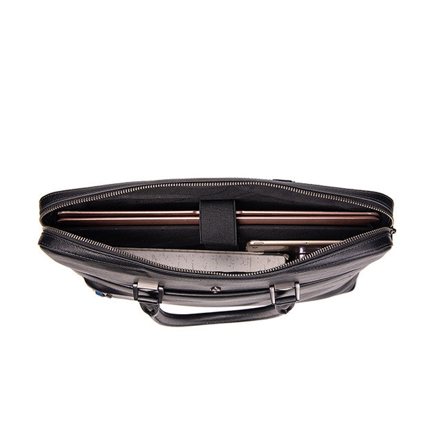 Maui Document Bag In Black