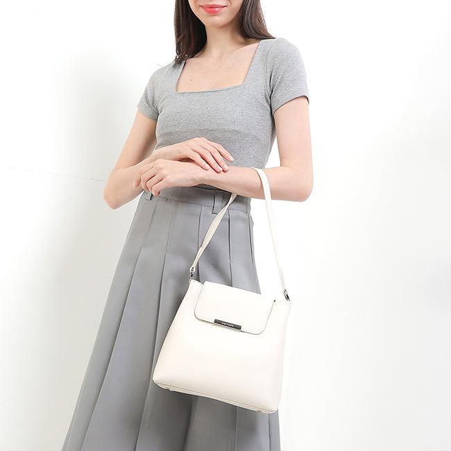 Sadie Shoulder In Off White