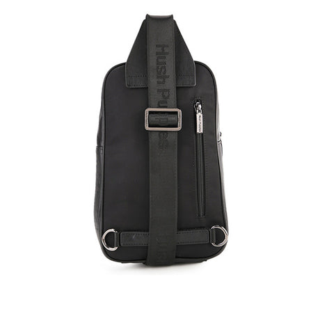 Oscar Chest Bag In Black