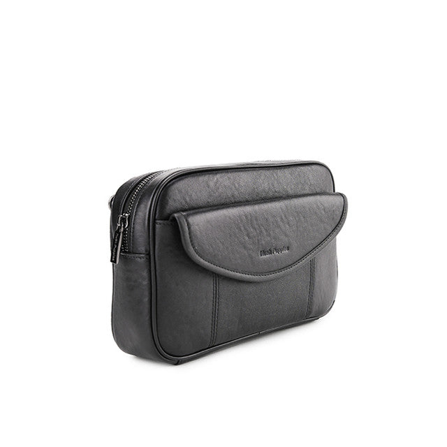 Oscar Clutch In Black