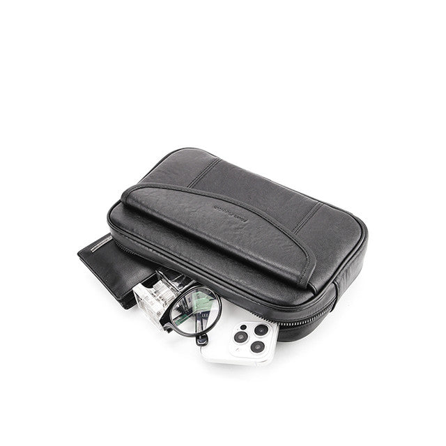 Oscar Clutch In Black