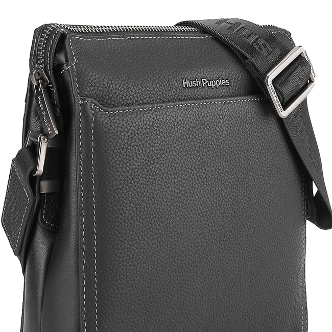 Taylor Sling Bag In Black