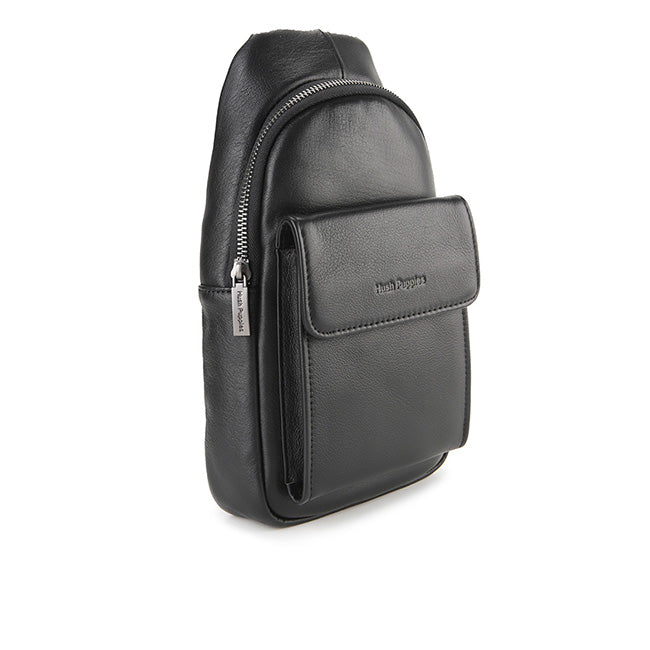 Walley Chest Bag In Black