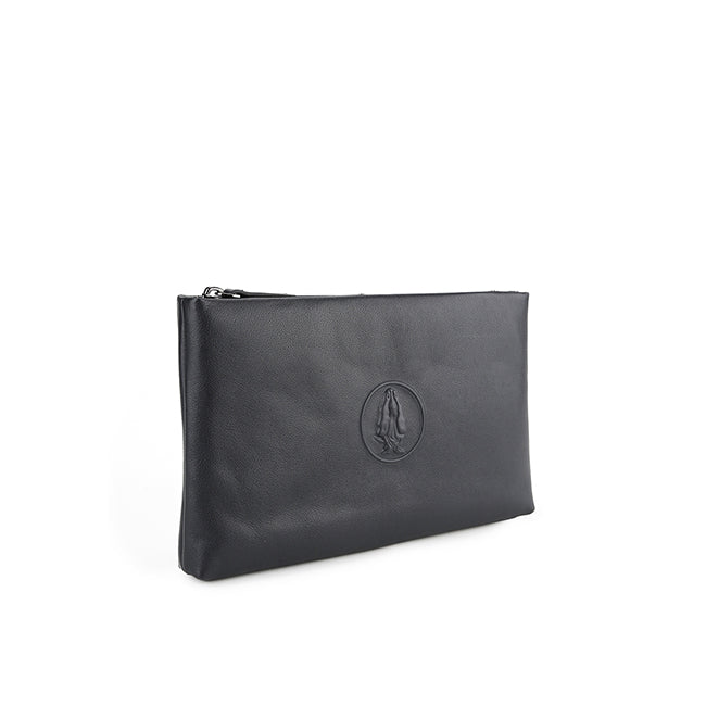 Sparky Clutch In Navy