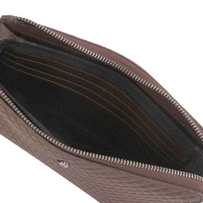 Scottie Clutch In Dark Brown