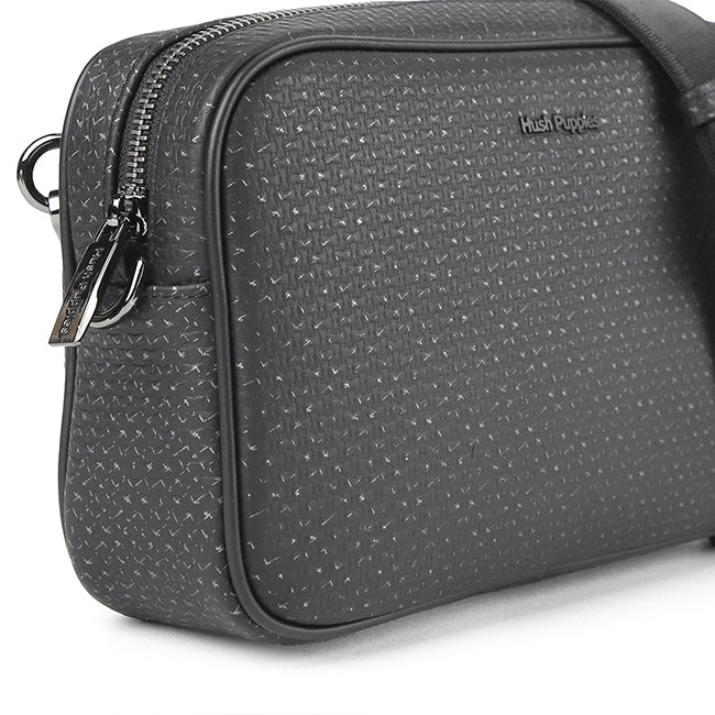 Cannon Clutch In Black