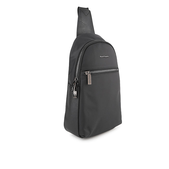 Vincent Chest Bag In Black