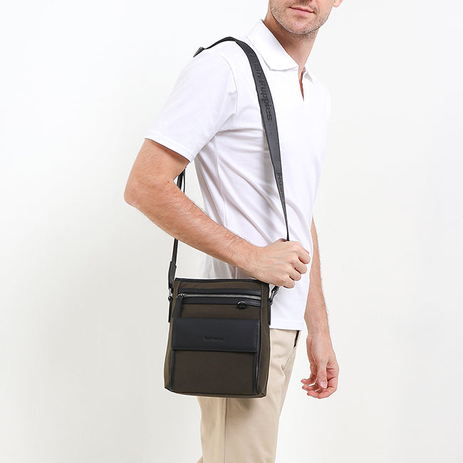William Sling Bag