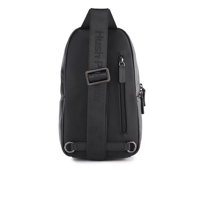 Stanford Chest Bag In Black
