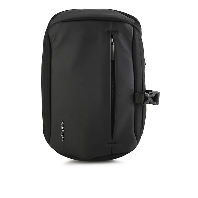 Emeric Chest Bag In Black