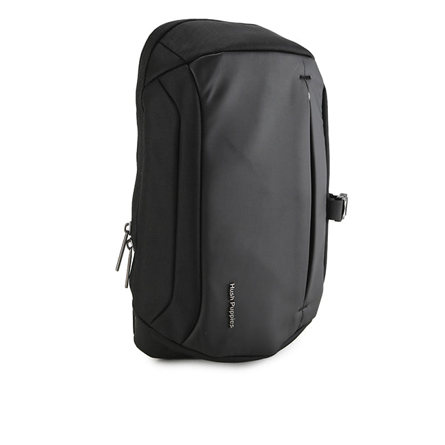 Emeric Chest Bag In Black