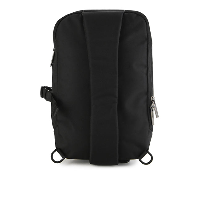 Emeric Chest Bag In Black