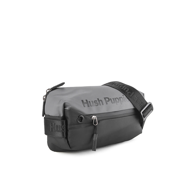 Kingsley Chest Bag In Black