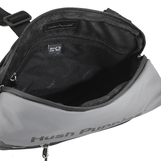 Kingsley Chest Bag In Black