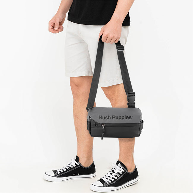 Kingsley Chest Bag In Black