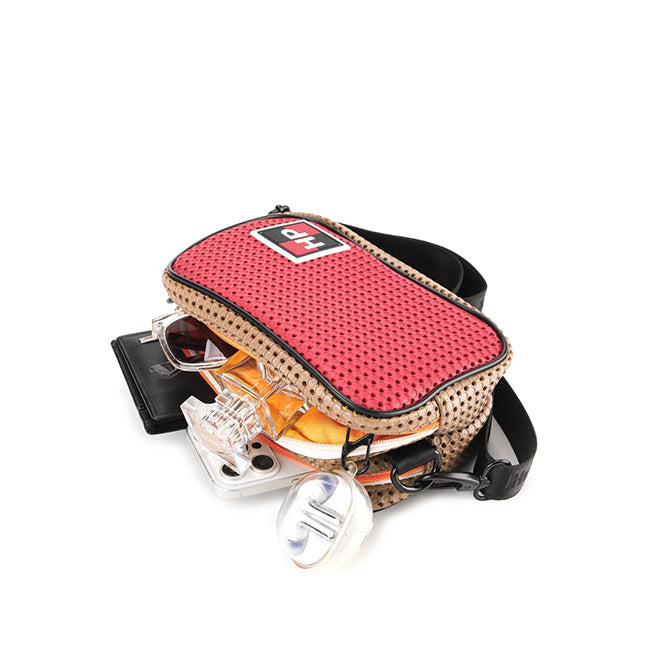 Watson Messenger Bag In Red/Navy