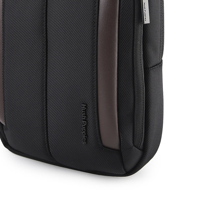 Westley Chest Bag In Black