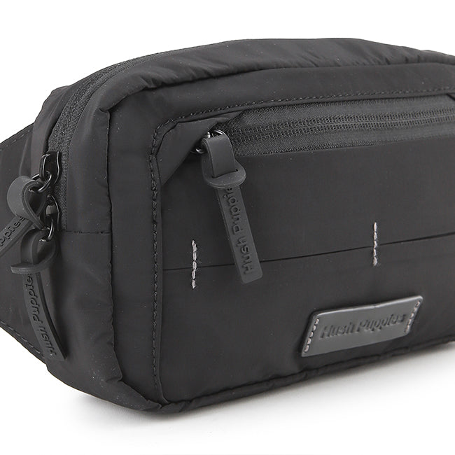 Xander Waist Bag In Black