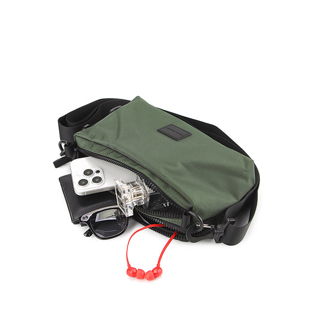 Zenith Sling Bag - S In Green