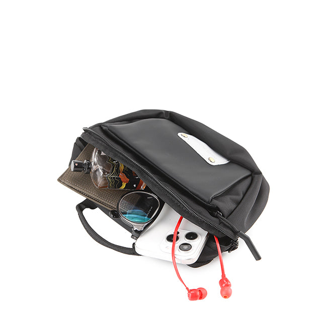 Zinc Sling Bag - S In Black