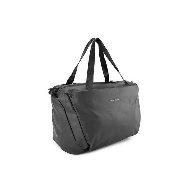 Zariah Messenger Bag In Black