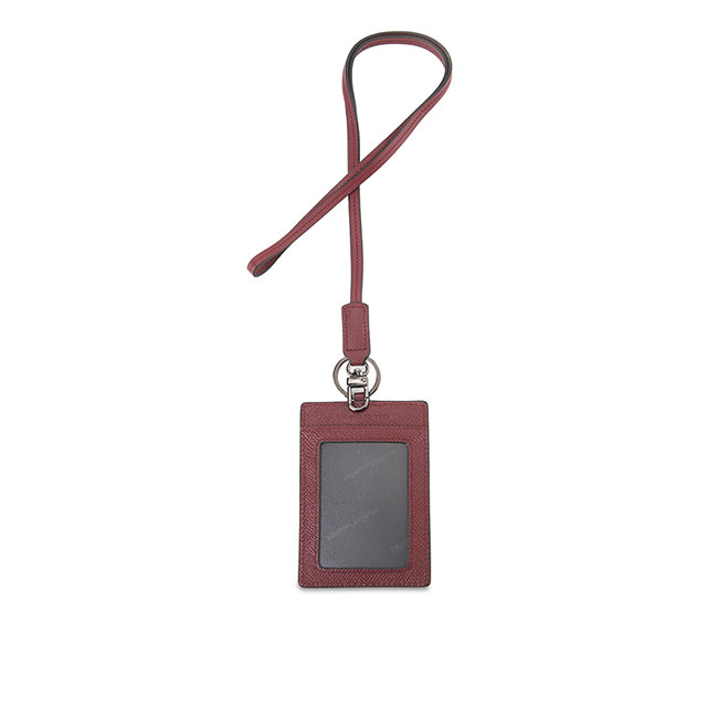 Jude Name Tag H