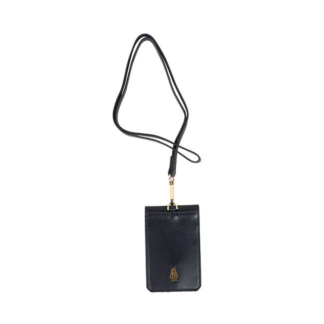 Christopher Name Tag H In Black