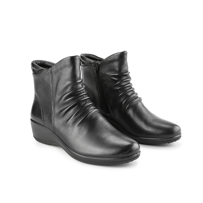 Boots Breeze Ruby In Black
