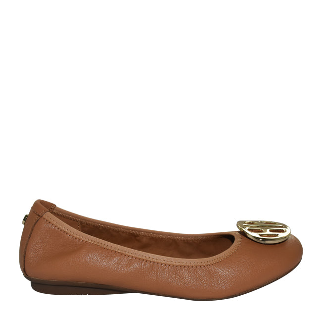 Round Toe Samantha Ii In Tan