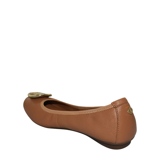 Round Toe Samantha Ii In Tan