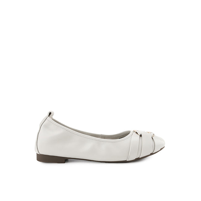 Flats Donna Carl In Off White