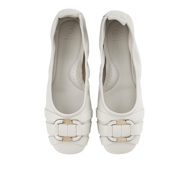 Flats Donna Carl In Off White