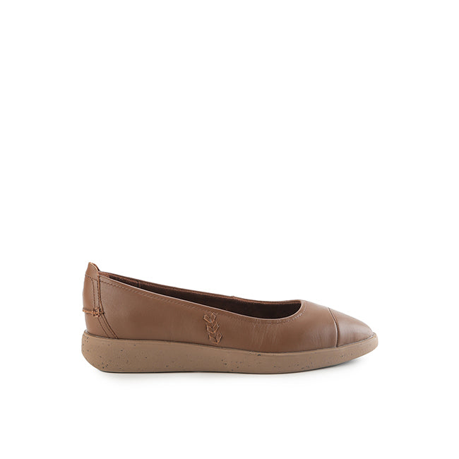 Flats Aura Ballet In Cognac Leather