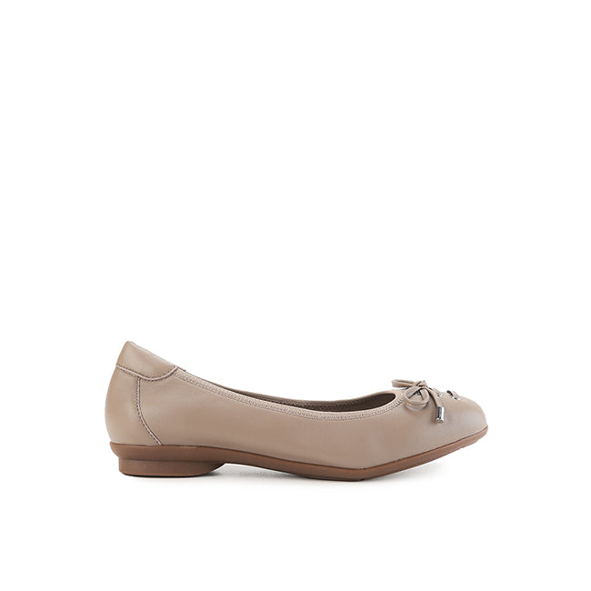 Flats Molly Lace In Taupe