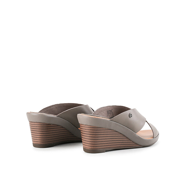 Wedges Gretna Cross In Taupe