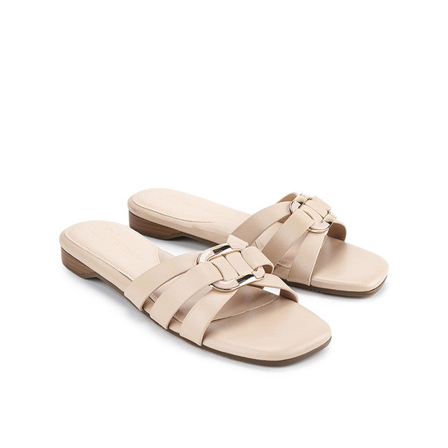 Flats Lenna Carl In Nude