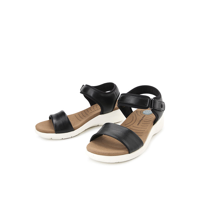 Straps Hilda Tr In Black