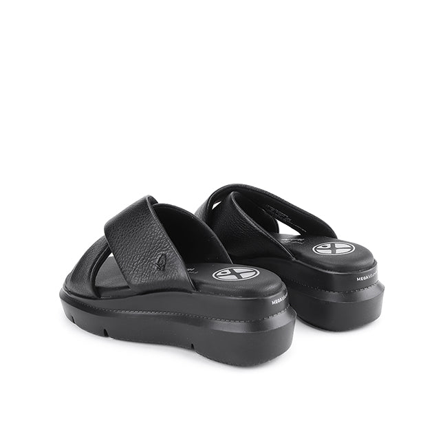 Uplift X-Band Slide In Bold Black Leather