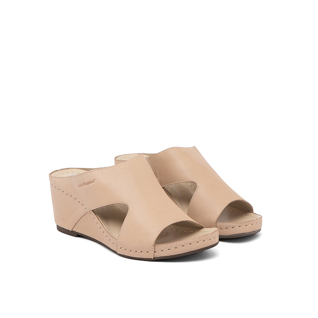 Ariel Slipon