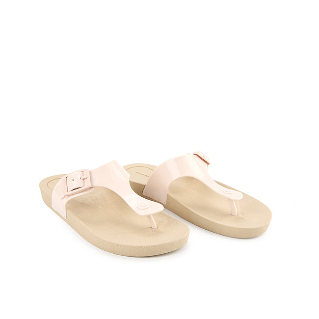 Brick Ladies In Sand