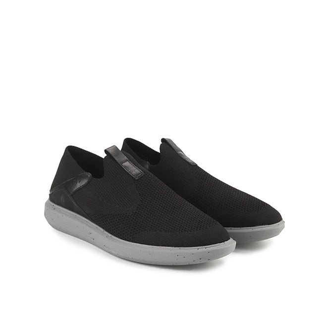 Niles Knit Slip-On In Bold Black Knit