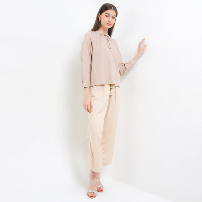 Swisty In Khaki