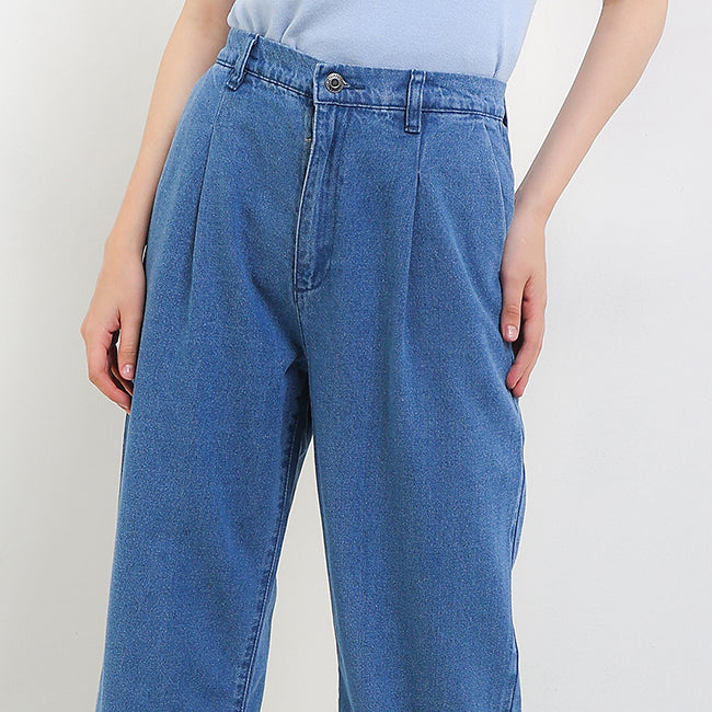 Munroe In Medium Blue