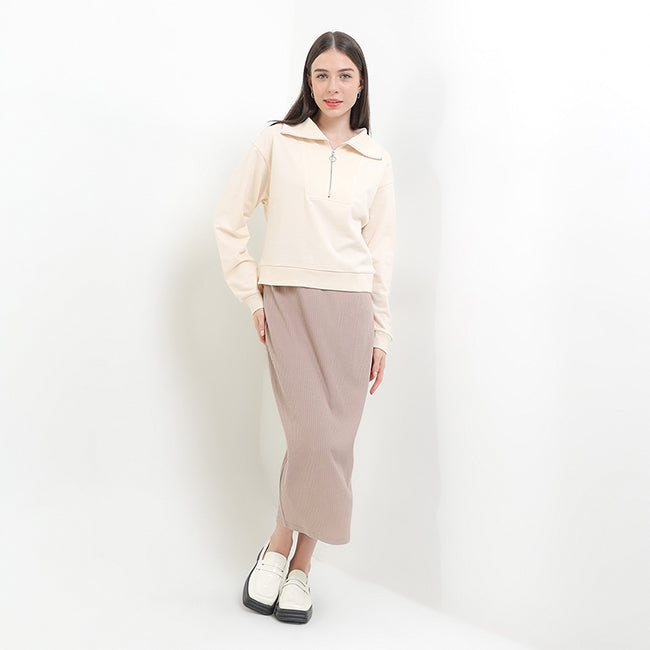 Pl Noir Po In Beige