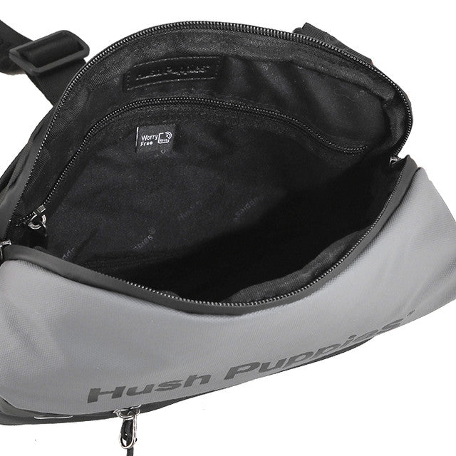 Kingsley Chest Bag In Black