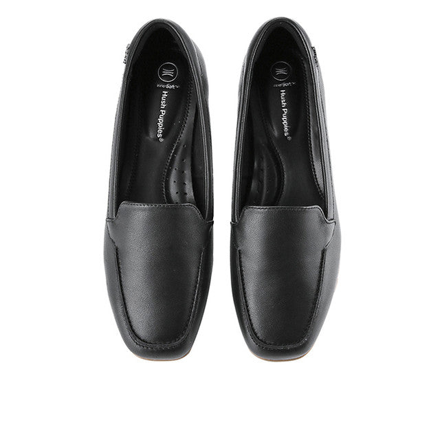 Slip On Yuri In Black