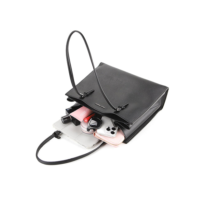 Hildah Shoulder In Black