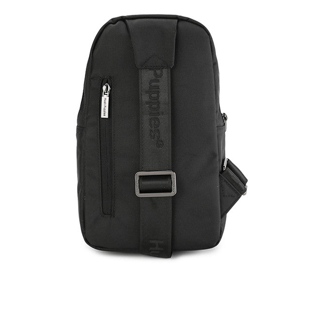 Louis Chest Bag In Black