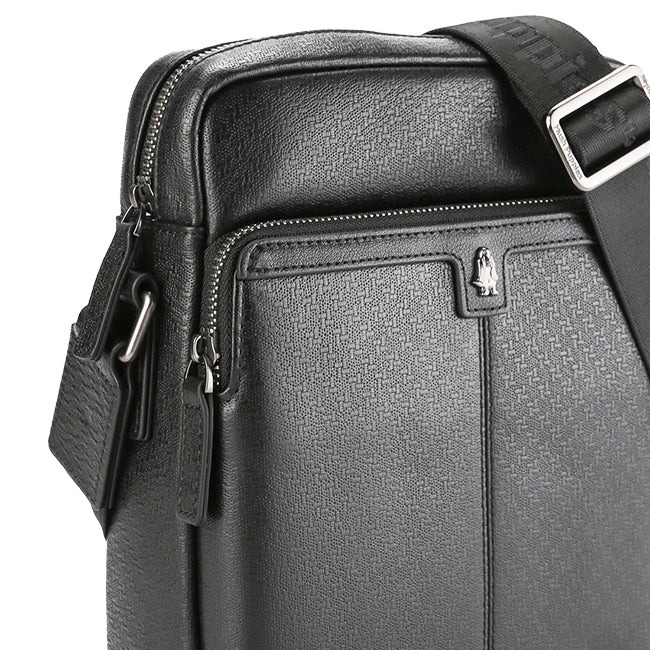 Lewis Sling Bag In Black