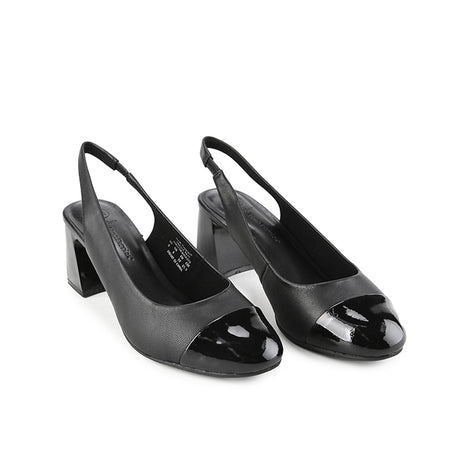 Ariella Keys In Black